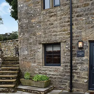 villa-balderstones-barn.yorkshirehotels.net/